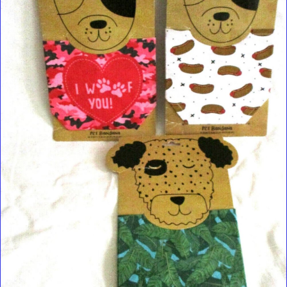 I woof you, Hot Dog, Jungle Leaves Bandana Collar for Dog / Pets Pink & Green
